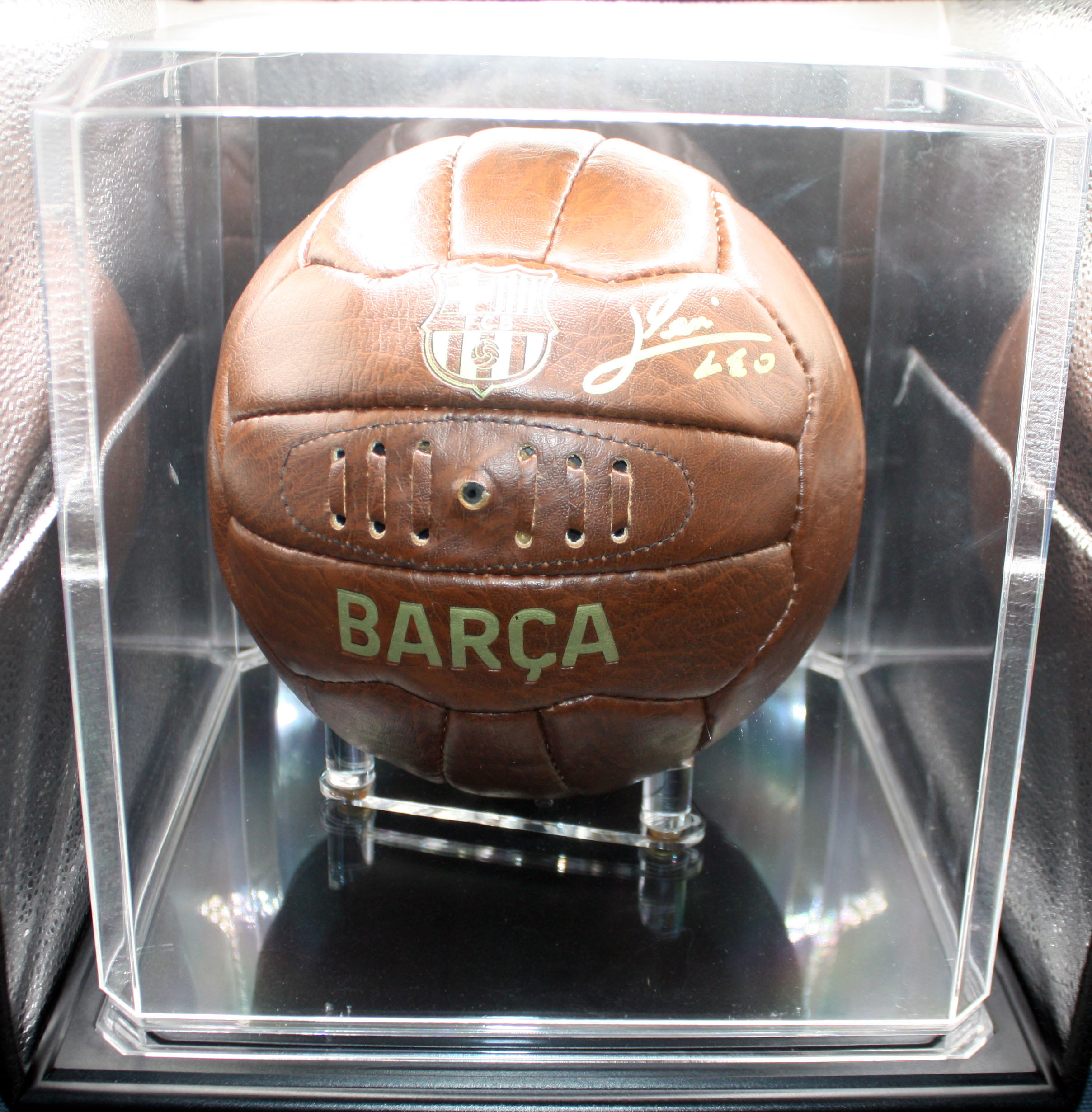 messiretroball-5.jpg