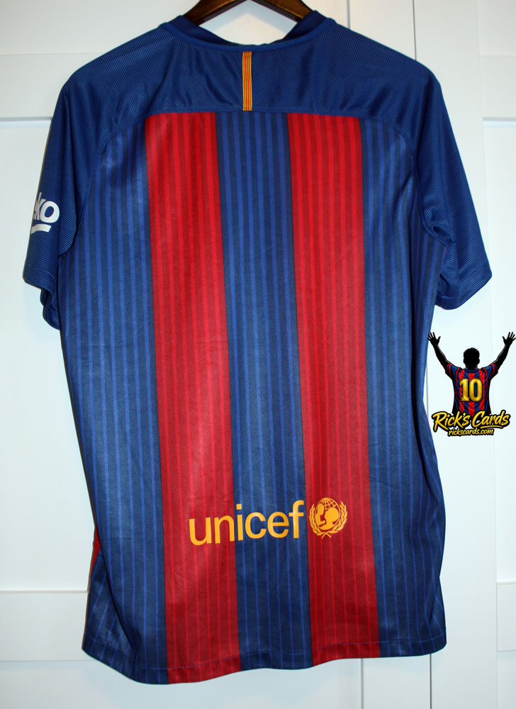 messibarcaauto1.jpg