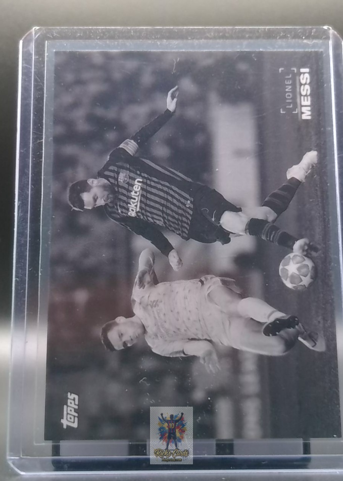 2019 Topps Topps On Demand UEFA Champions League Black & White 572